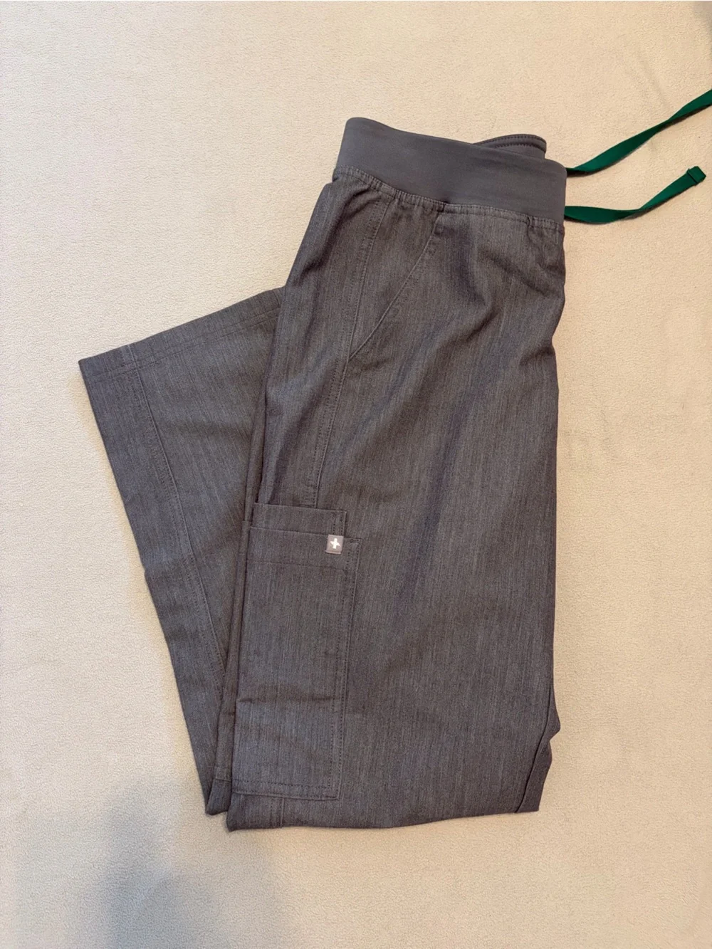 Figs Men's Axim Graphite Cargo Straight Pants